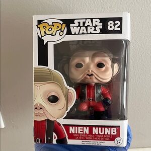 Pop Nien Nunb Vinyl Figure